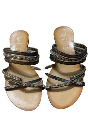 Cute Good Choice sparkly flats with small translucent heel size 8